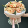 Букет из Французской и Кустовой розы