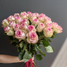 Букет из 27 розовых роз