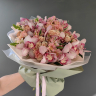 Букет из Орхидеи и Кустовой розы